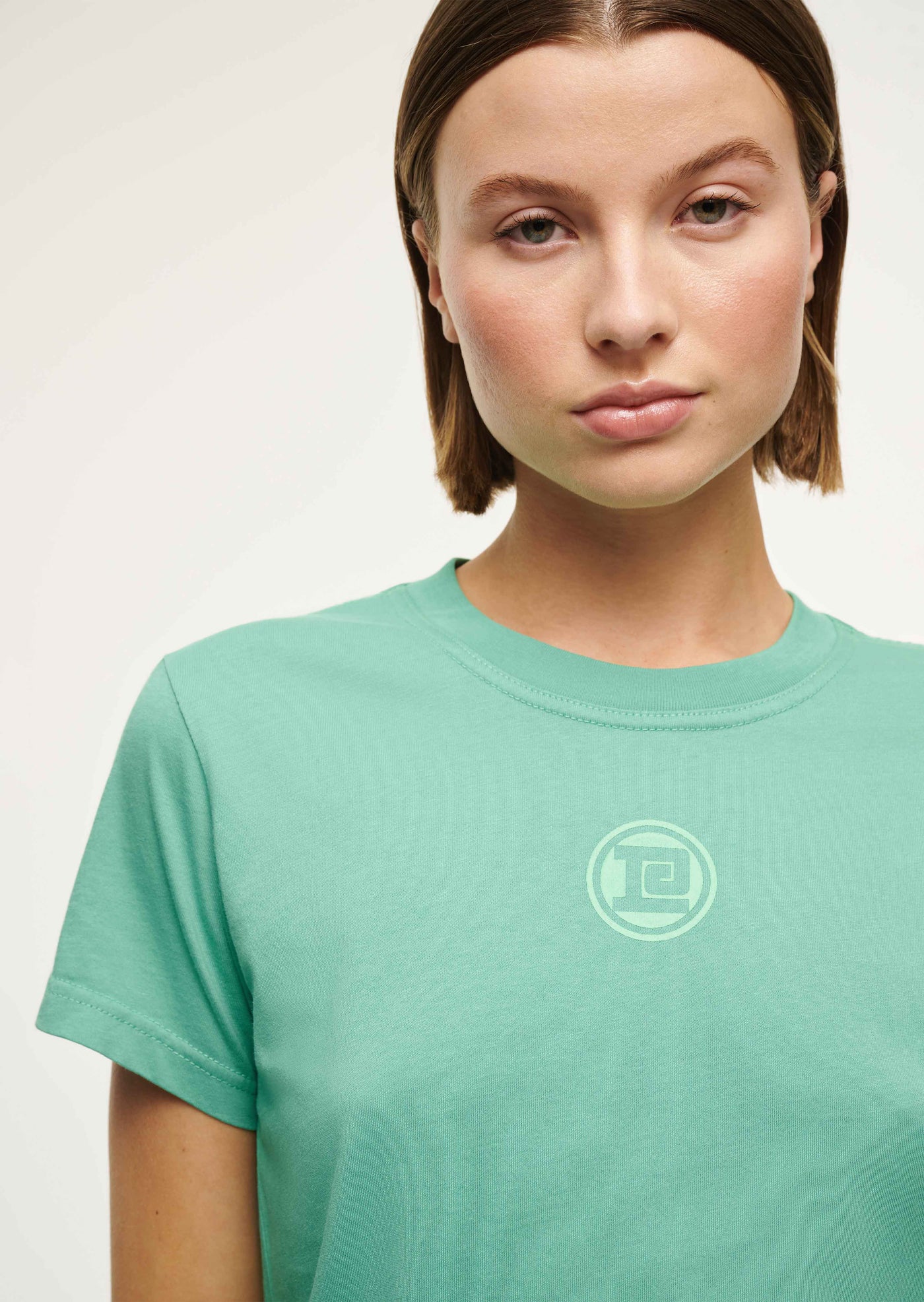 SPORTIVE SHORT SLEEVE TEE IN WASHED EVERGREEN