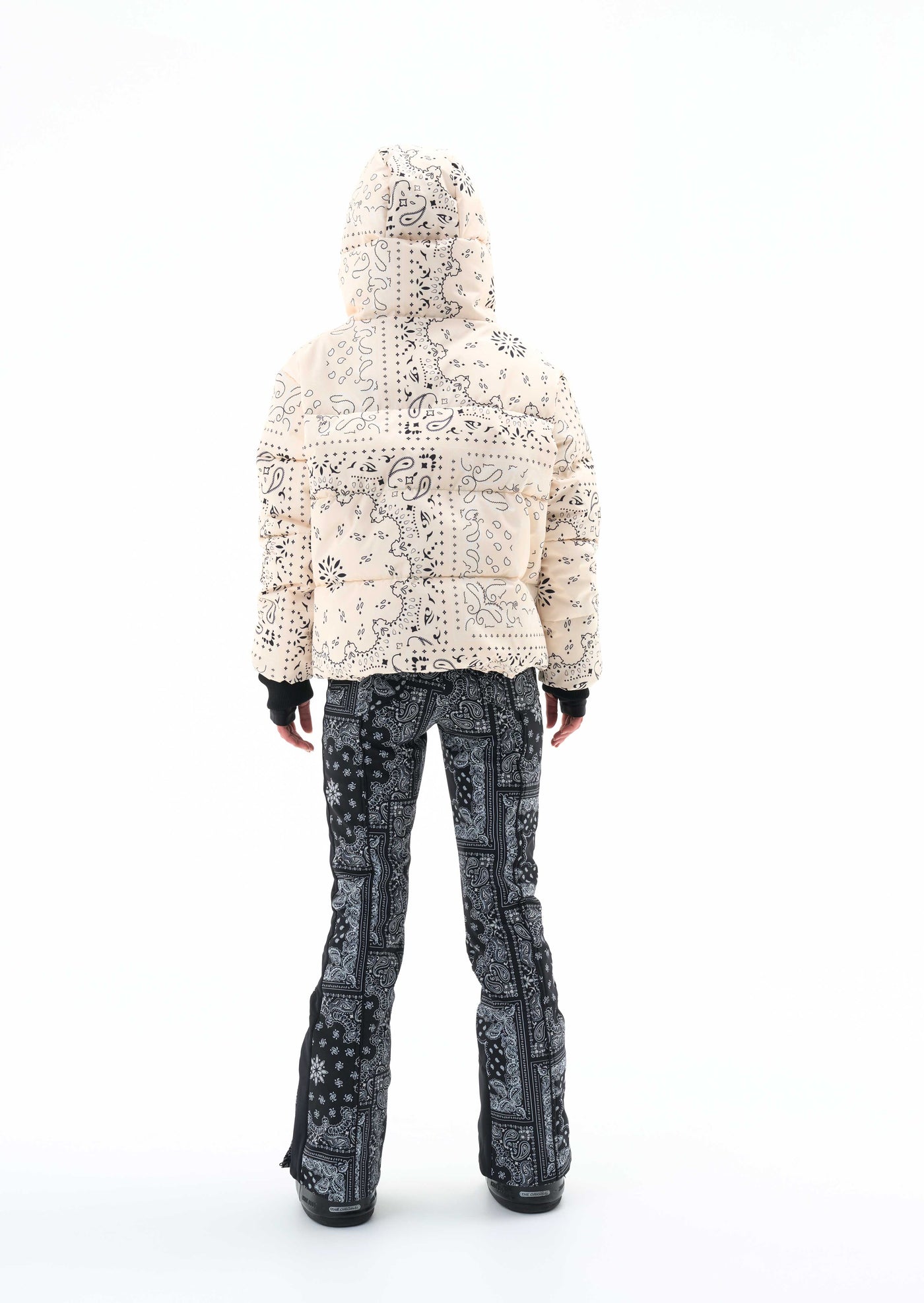 ANDORRA SNOW JACKET IN BANDANA PRINT PEARLED IVORY