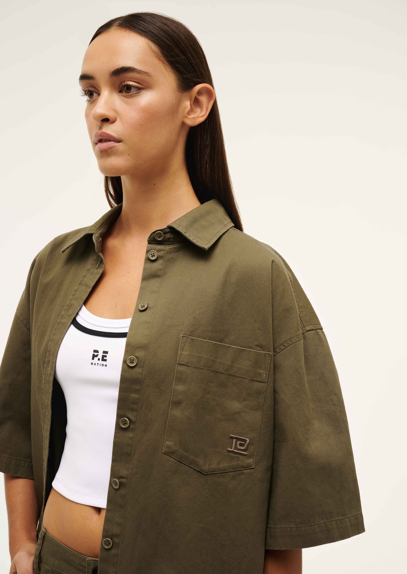 HEADLINE SHORT SLEEVE SHIRT IN KHAKI