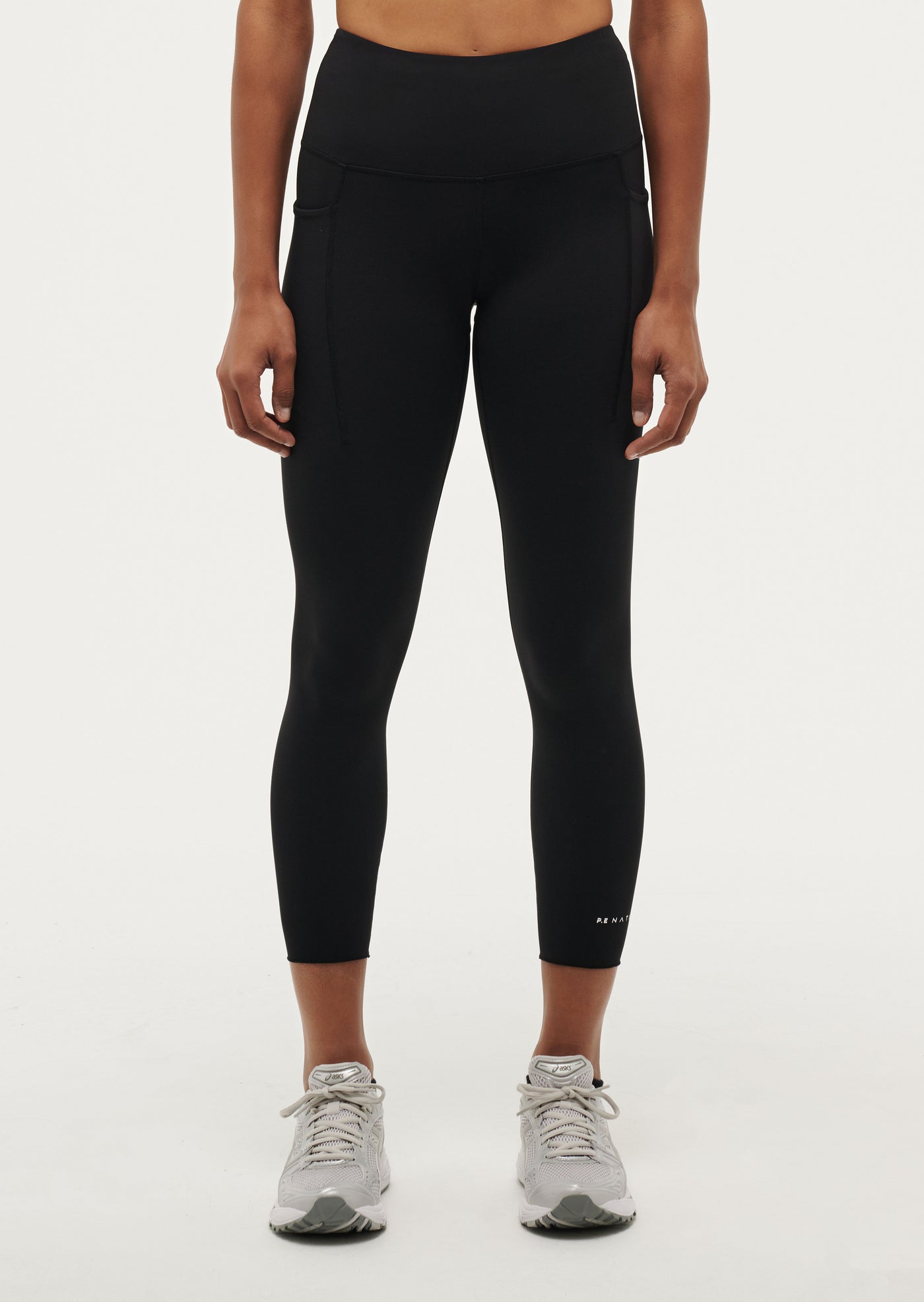 RECALIBRATE 7/8 LEGGING IN BLACK