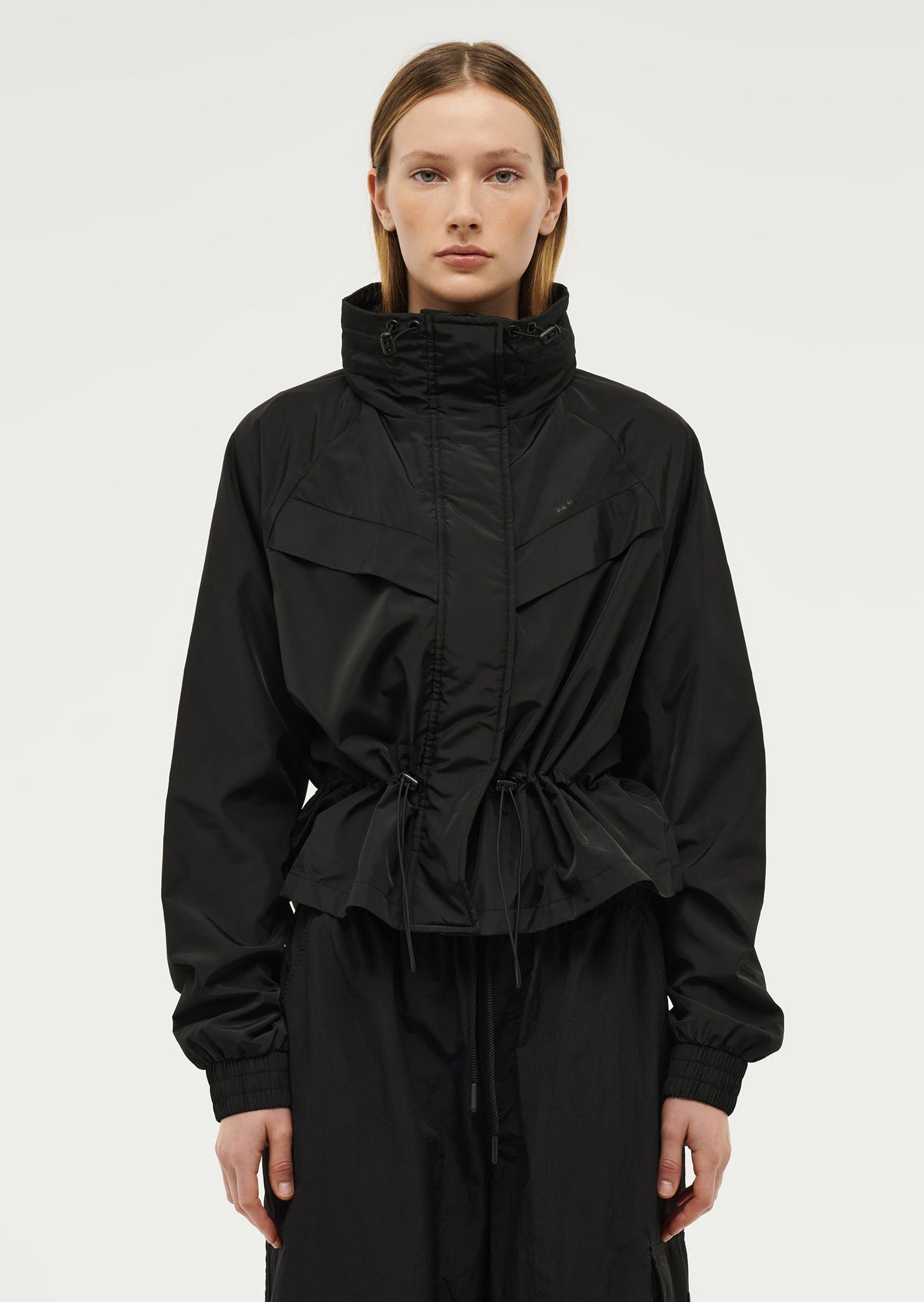 SHELTER JACKET IN BLACK