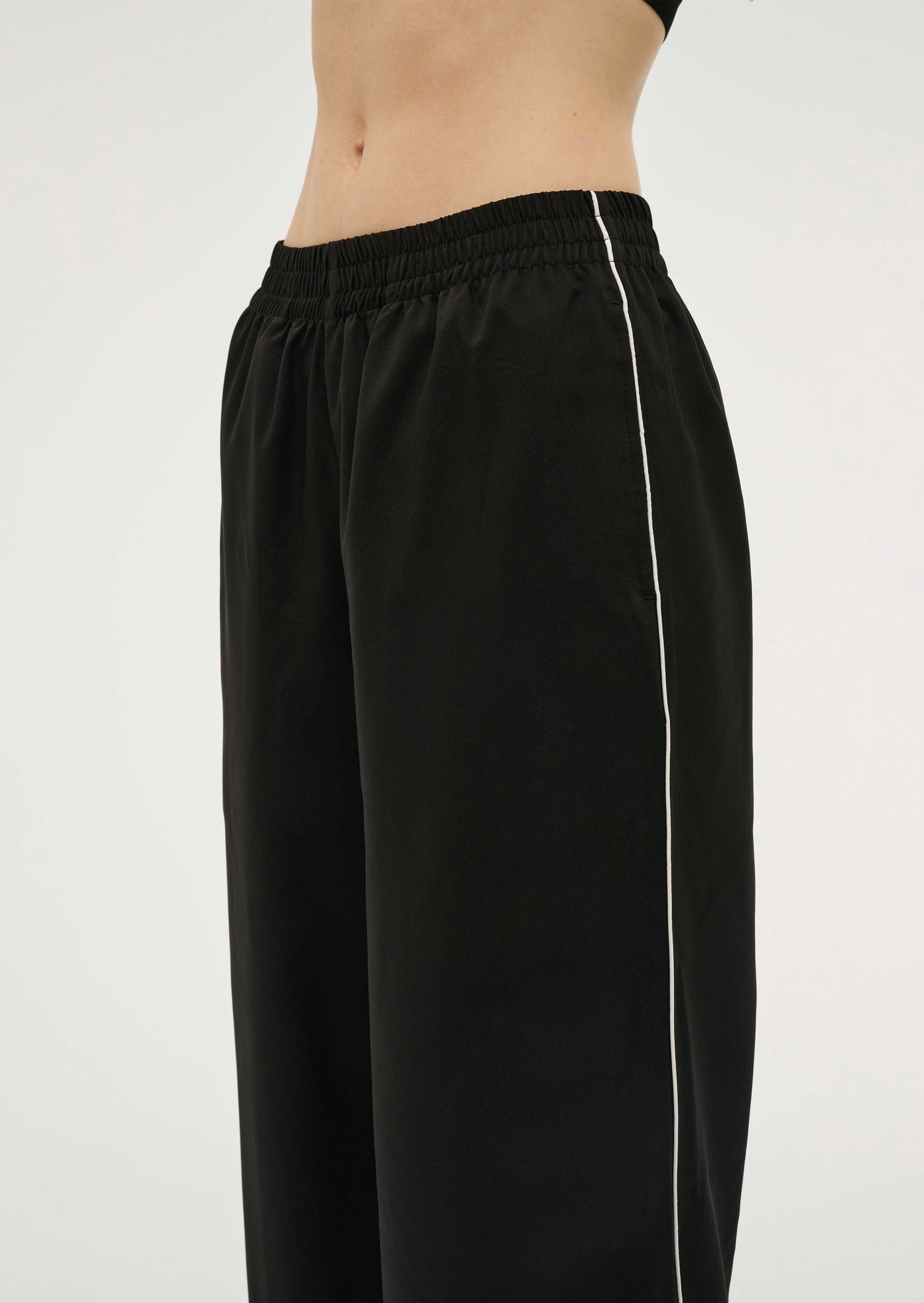 PARADISO PANT IN BLACK