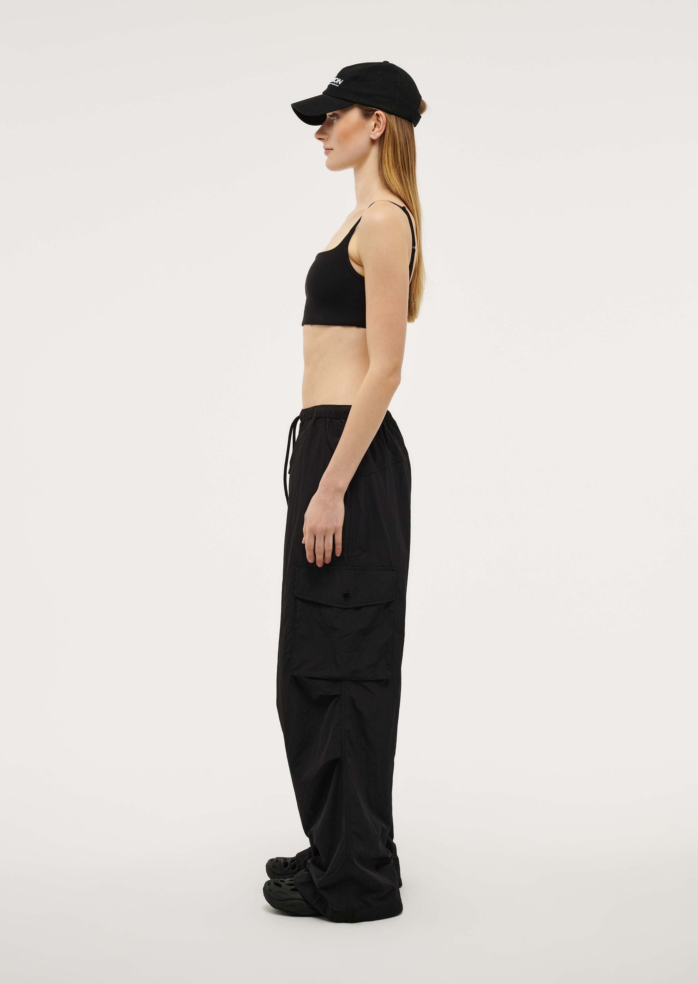 AWARD SPRAY PANT IN BLACK