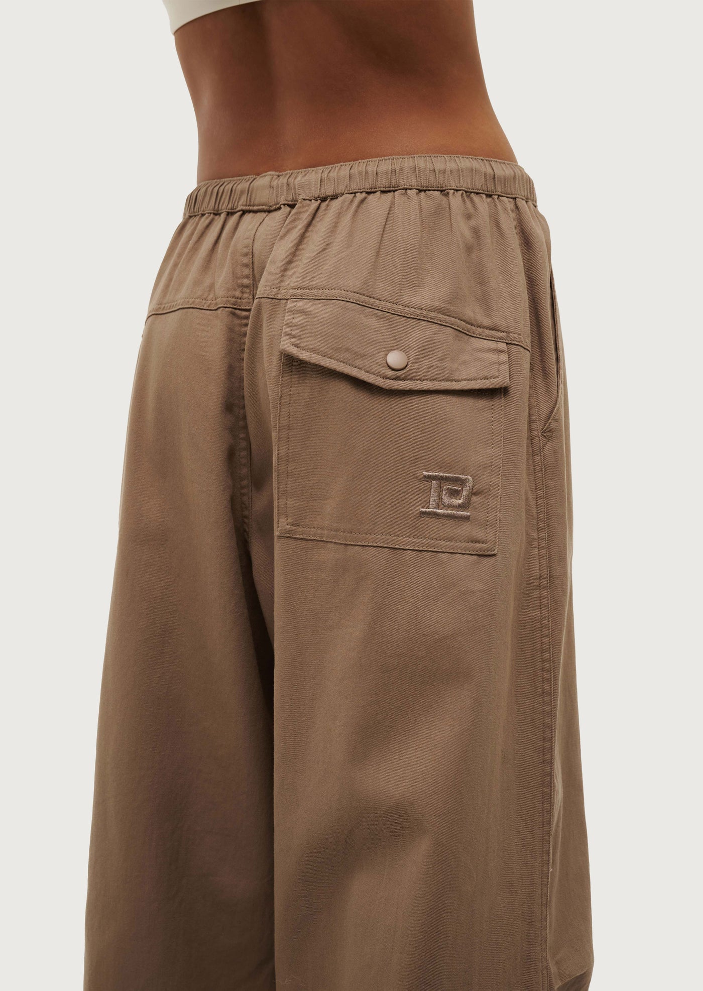 AWARD PANT IN TAUPE