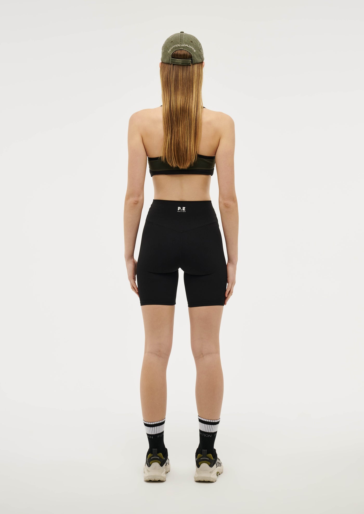 SIGNATURE 7" BIKE SHORT IN BLACK