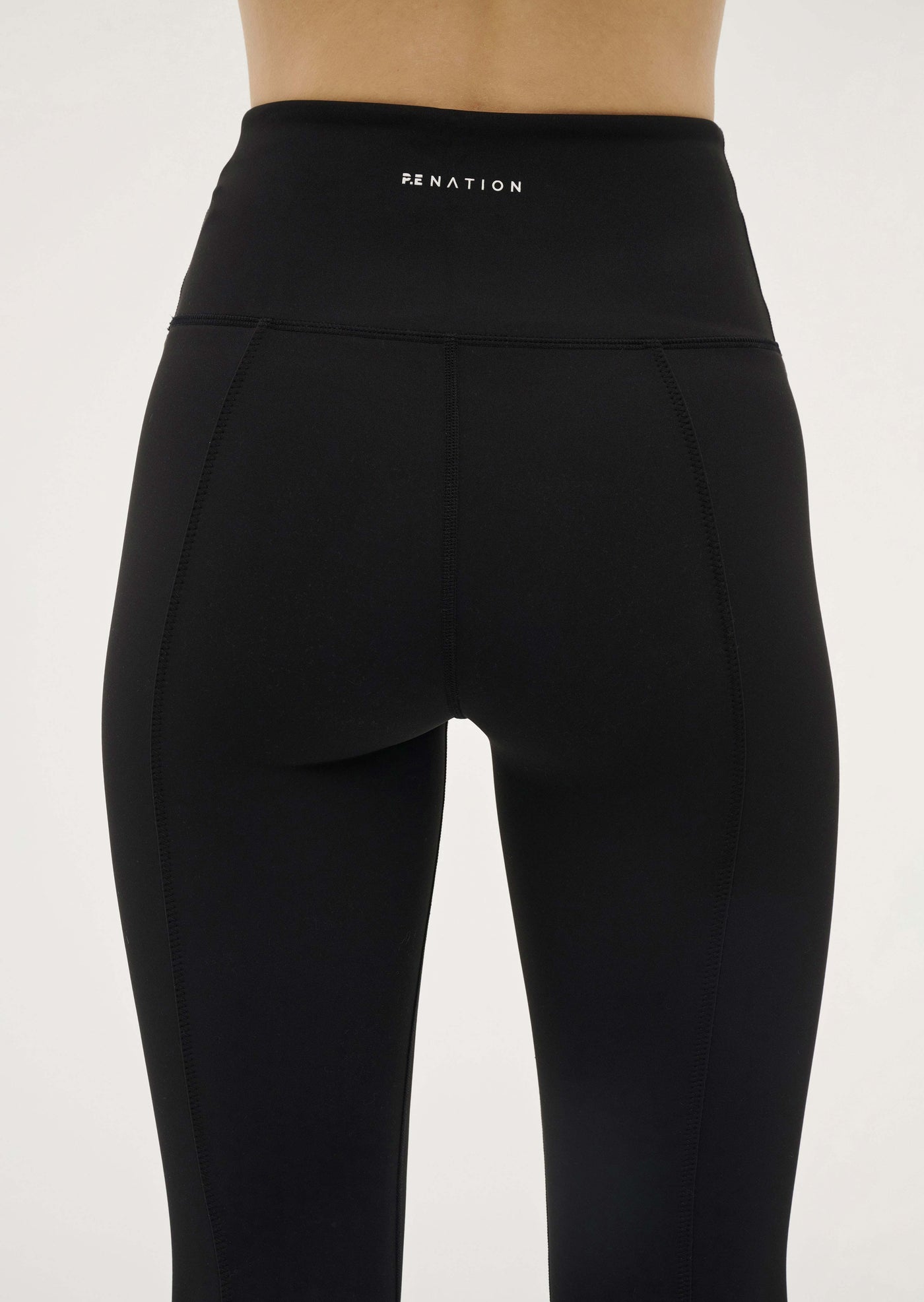 ELEVATION LEGGING IN BLACK