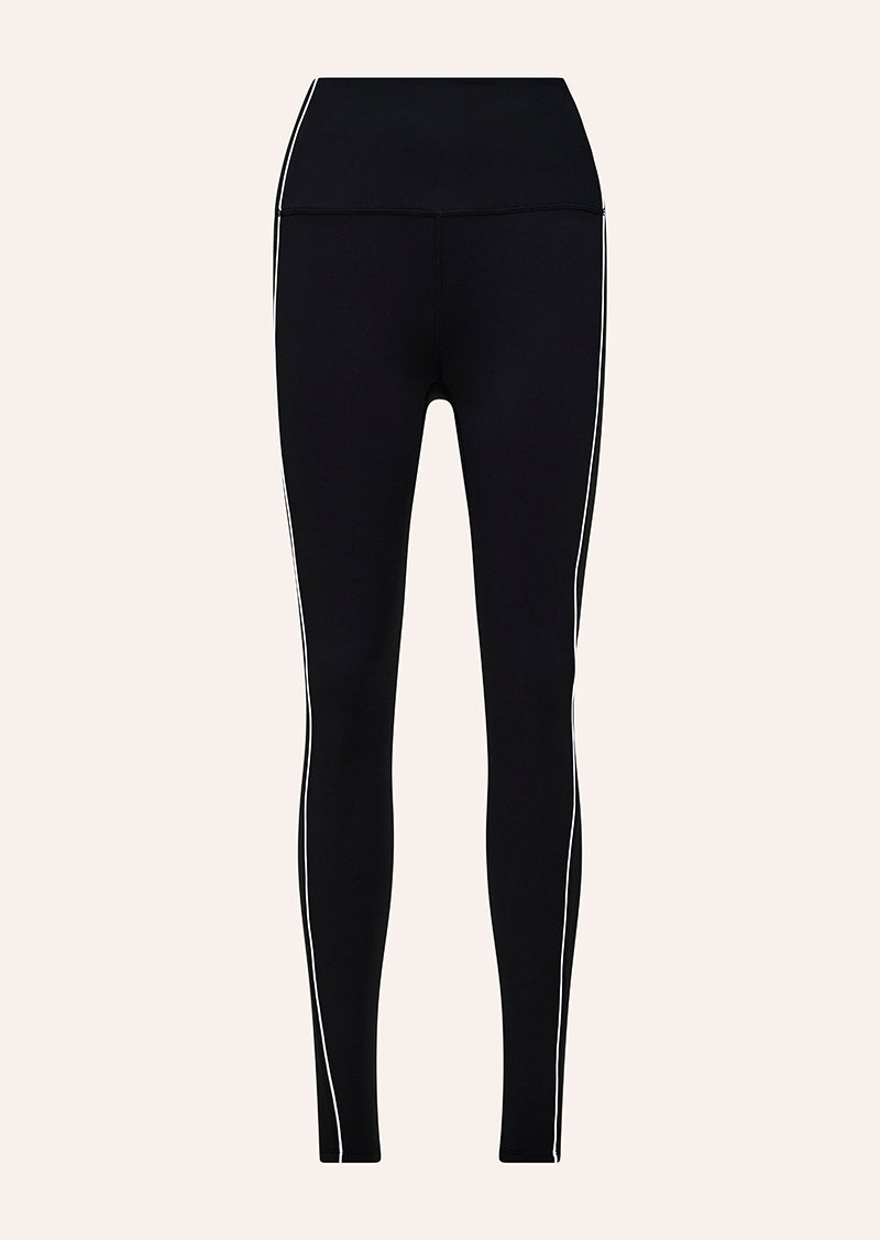 QUANTUM FULL LENGTH LEGGING IN BLACK