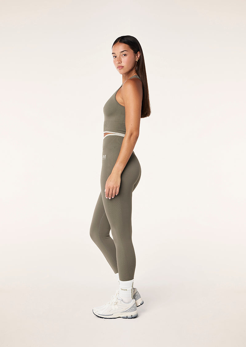 RESTORE SEAMLESS LEGGING IN KHAKI