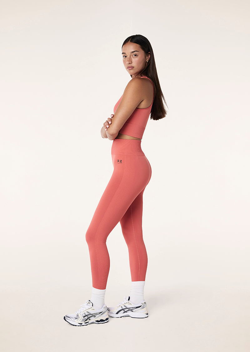 RESTORE SEAMLESS LEGGING IN BRICK RED