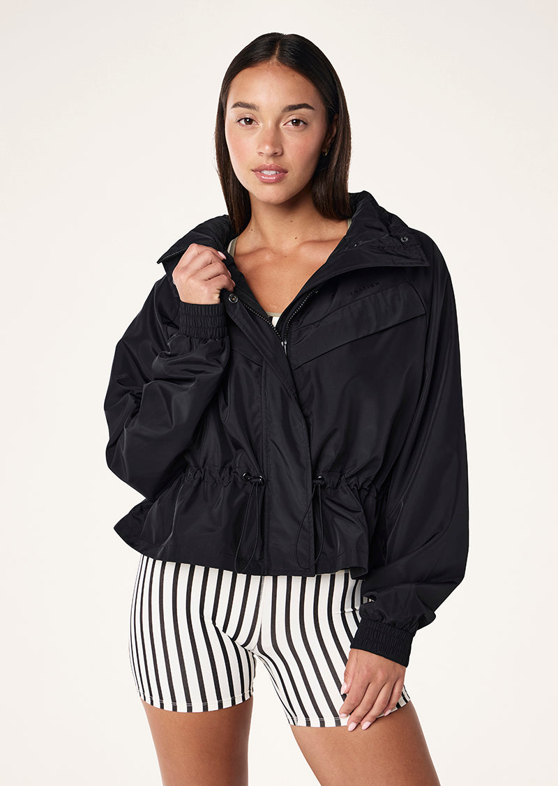 SHELTER JACKET IN BLACK