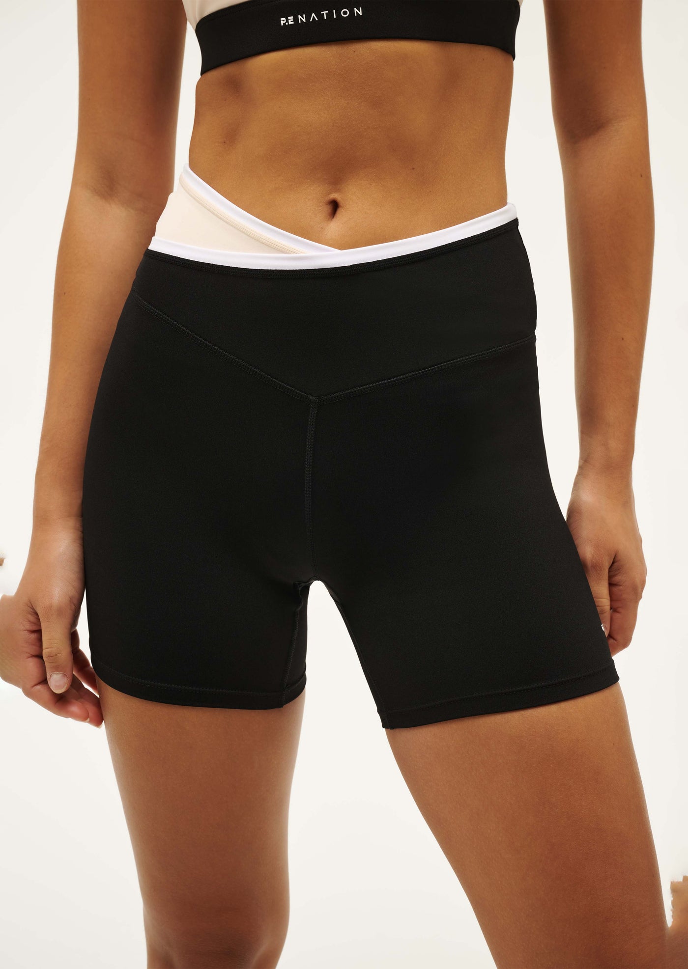 STATUS 5" BIKE SHORT IN BLACK